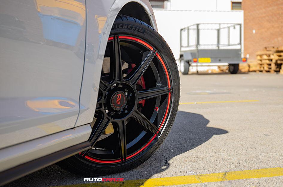VOLKSWAGEN GOLF MR142 SATIN BLACK W RED STRIPE