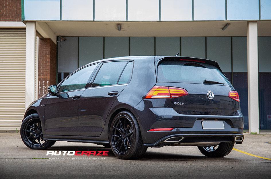 VOLKSWAGEN-GOLF-TOXIN-GLOSS-BLACK