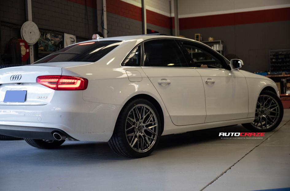 AUDI A5 HOCKENHEIM HYPER BLACK