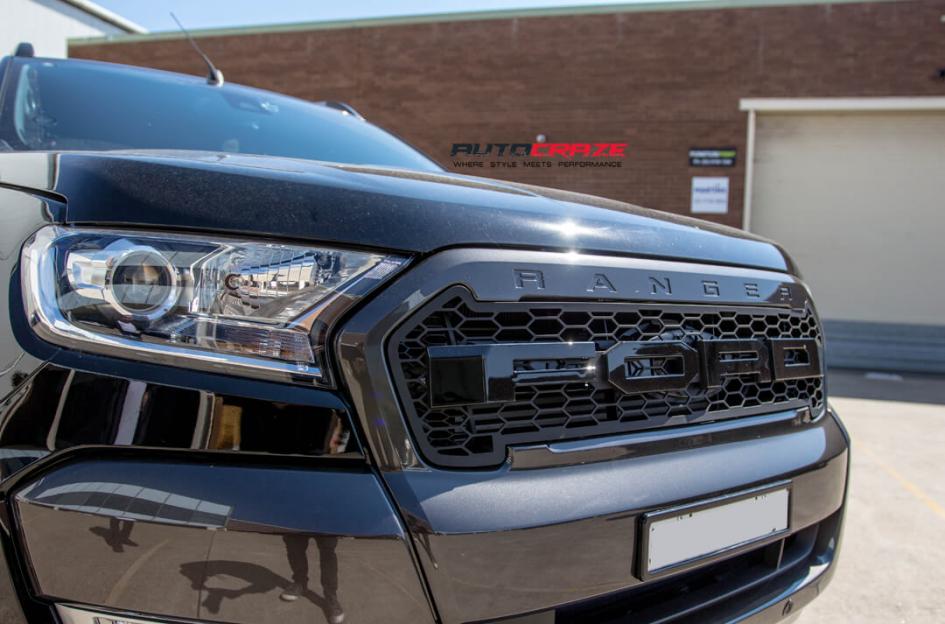 FORD-RANGER-VAPOR-BLACK-MACHINED-WITH-DARK-TINT