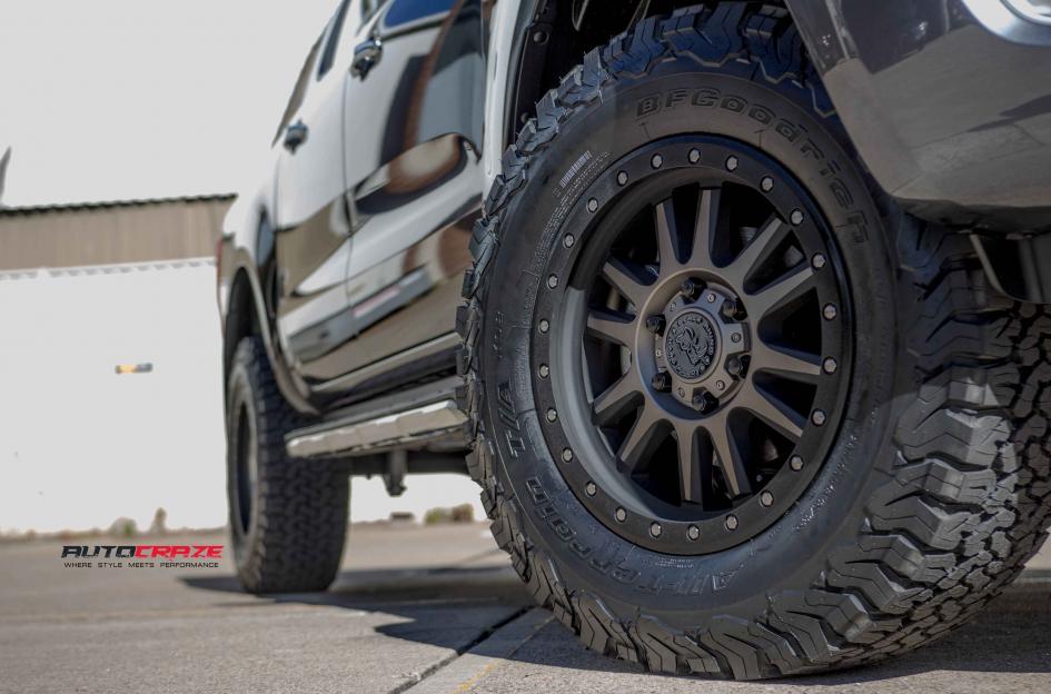 FORD-RANGER-TANAY-MATTE-BLACK-MACHINED-FACE-WITH-DARK-MATTE-TINT-2