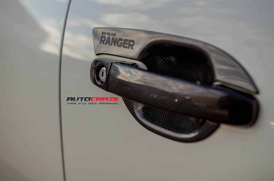 FORD-RANGER-TROPHY-MATTE-BLACK-WITH-ANTHRACITE-RING