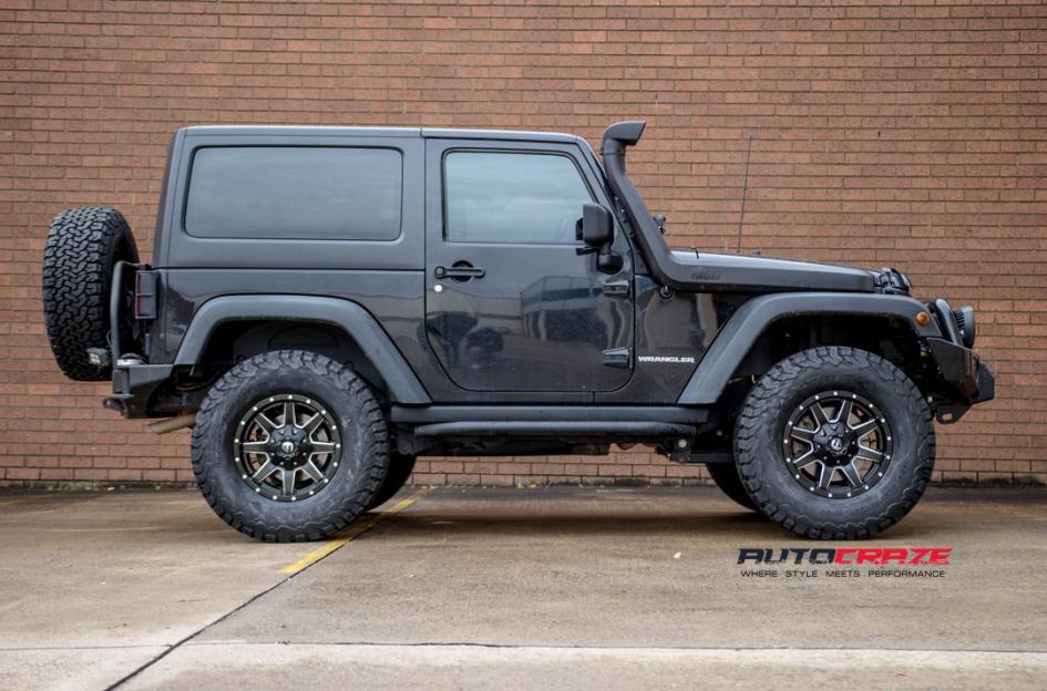 JEEP WRANGLER MAVERICK GLOSS BLACK MILLED ACCENTS