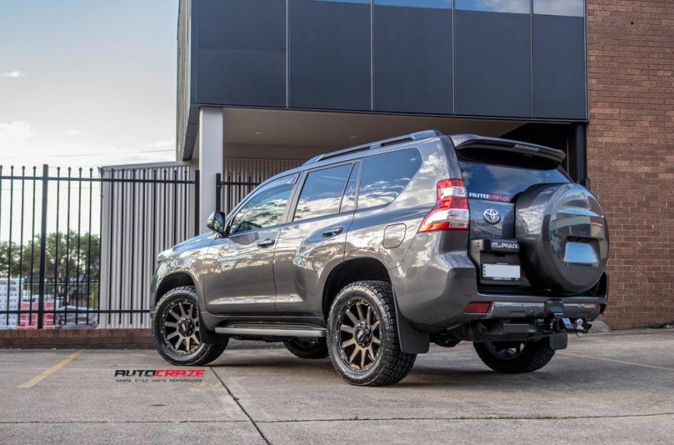 TOYOTA-PRADO-GD05-BRONZE-DARK-TINT-WITH-MATTE-BLACK