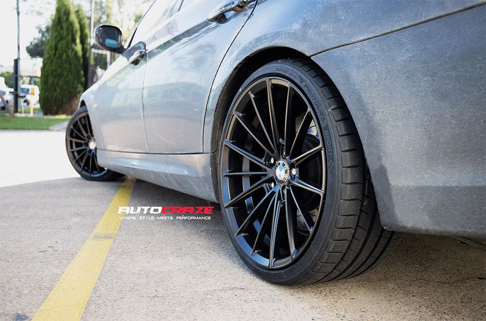 BMW 3 SERIES F105 MATTE BLACK