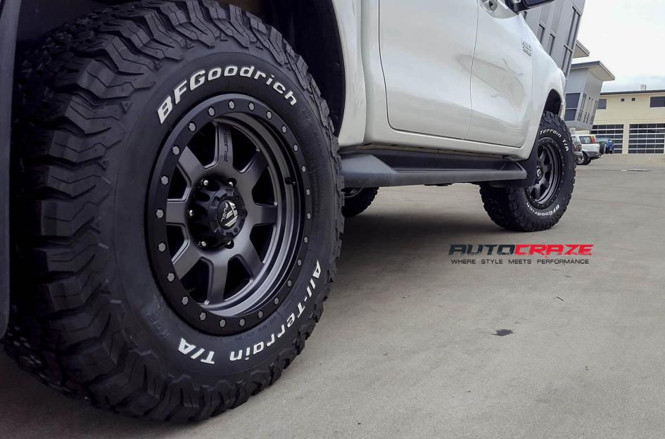 TOYOTA HILUX N80 4WD TROPHY MATTE ANTHRACITE WITH BLACK RING
