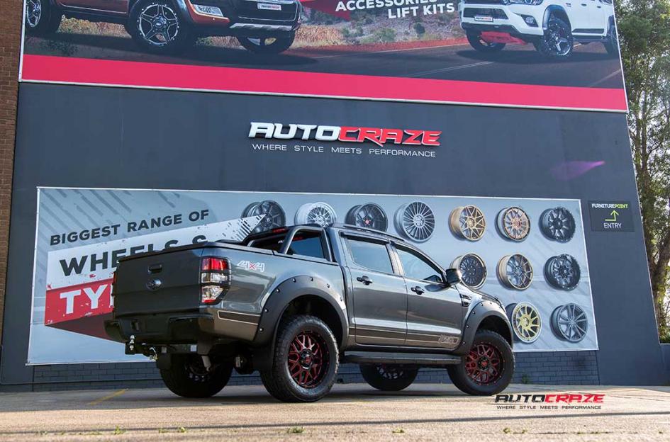 FORD RANGER GRENADE XD SATIN BLACK WITH RED MILLED