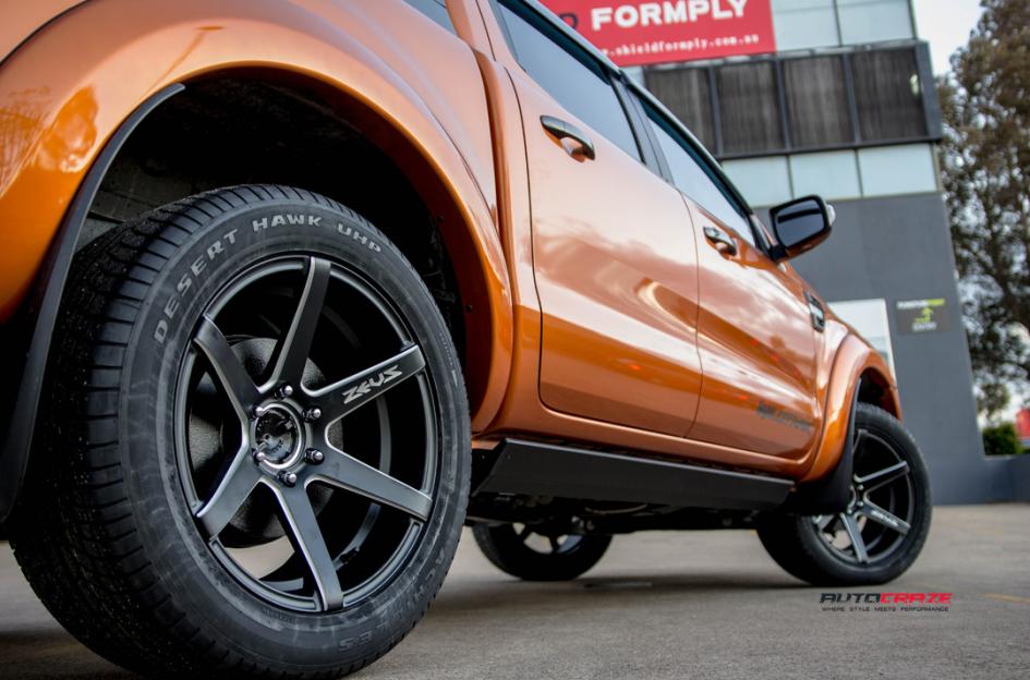 FORD-RANGER-ZEUS-09-GLOSS-BLACK-MILLED-ACCENTS