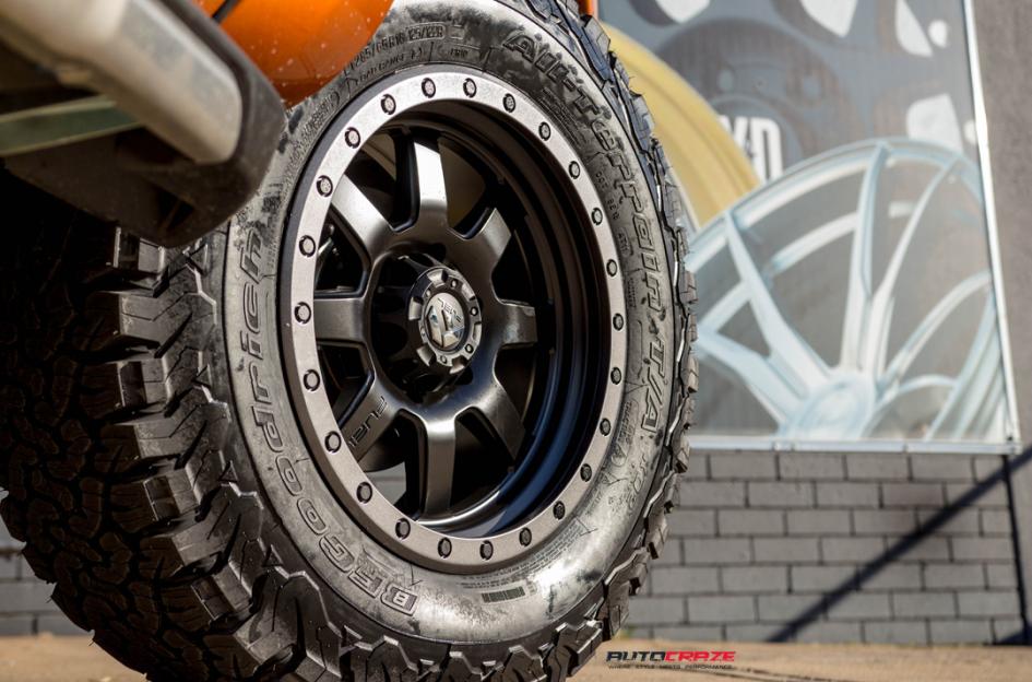 FORD-RANGER-TROPHY-MATTE-BLACK-WITH-ANTHRACITE-RING