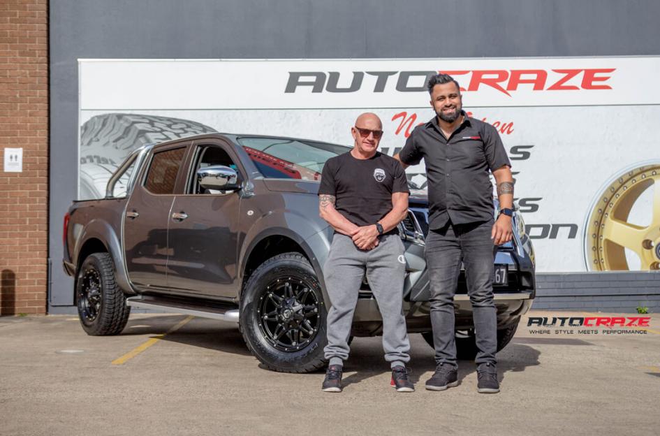NISSAN NAVARA HOSTAGE MATTE BLACK