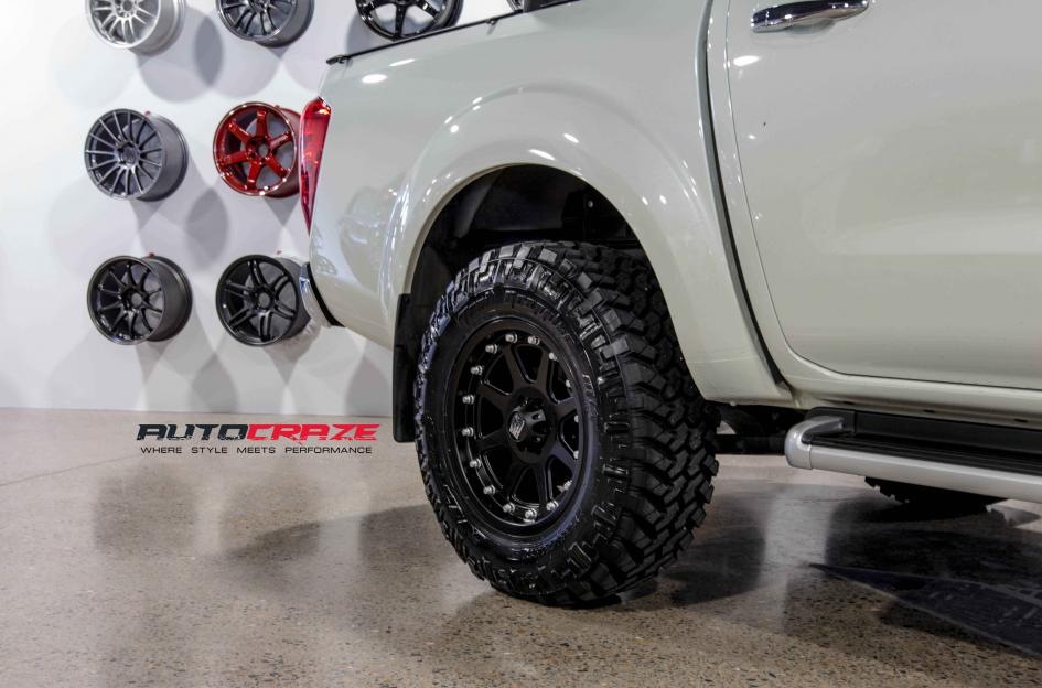 NISSAN NAVARA ADDICT MATTE BLACK 3