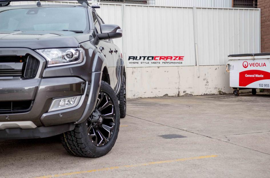 FORD RANGER ASSAULT GLOSS BLACK MILLED ACCENTS