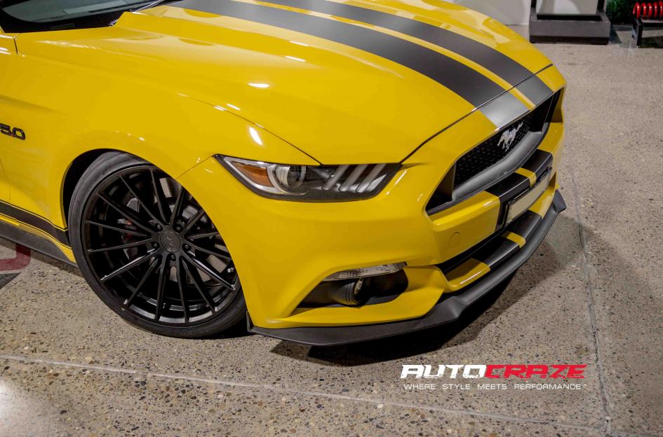 FORD MUSTANG SF09 SATIN BLACK