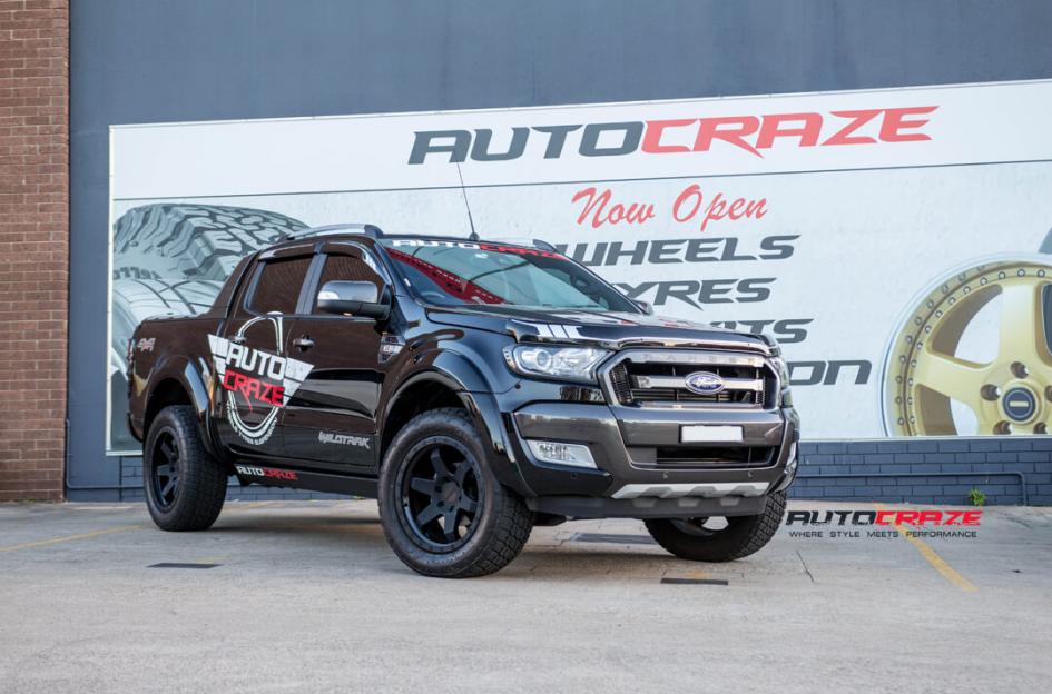 FORD-RANGER-SIX-MATTE-BLACK-FACE-WITH-GLOSS-BLACK-WINDOWS