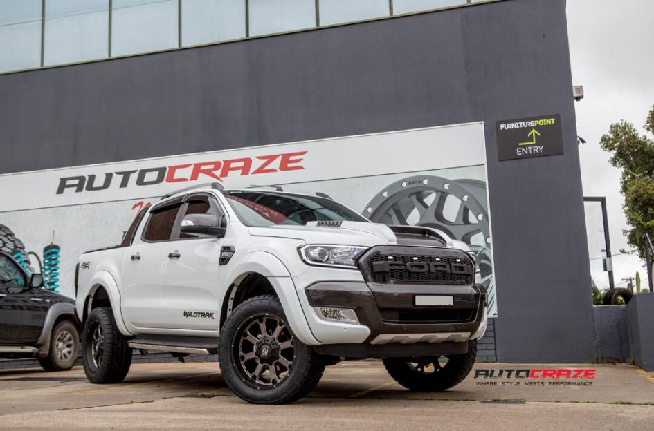 FORD RANGER BUCK 25 XD MATTE BLACK MACHINED FACE