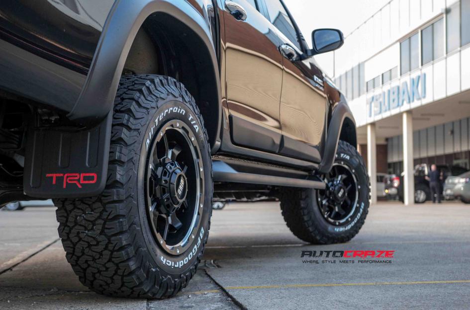 TOYOTA HILUX N80 4WD GD07 MATTE BLACK MILLED