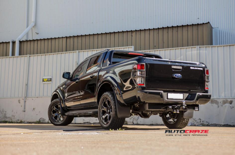 FORD RANGER BEAST GLOSS BLACK MILLED ACCENTS