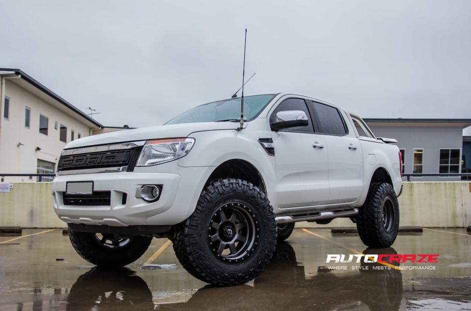 FORD-RANGER-TROPHY-MATTE-ANTHRACITE-WITH-BLACK-RING-4