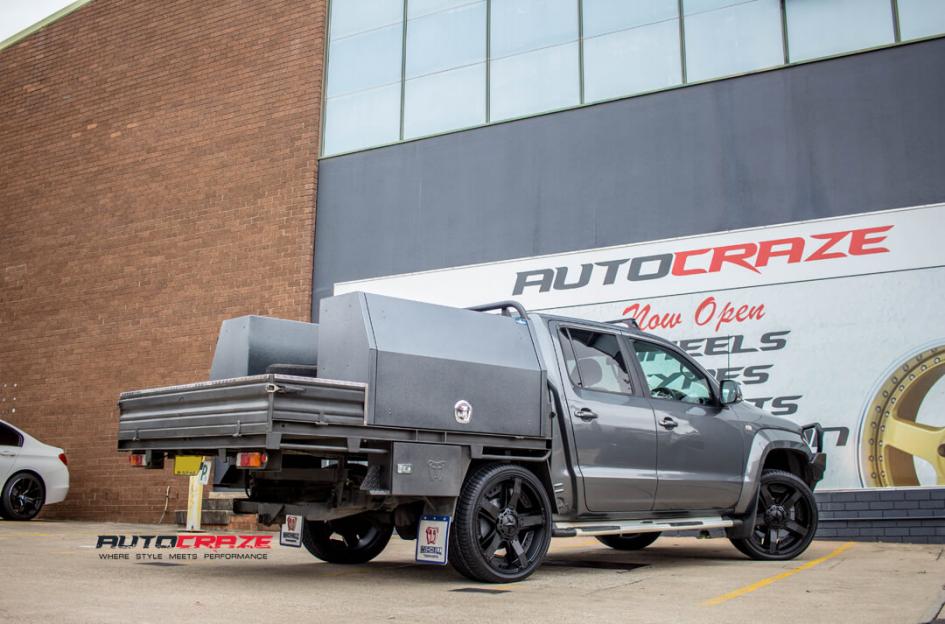 TOYOTA HILUX N80 4WD VAPOR BLACK MACHINED WITH DARK TINT