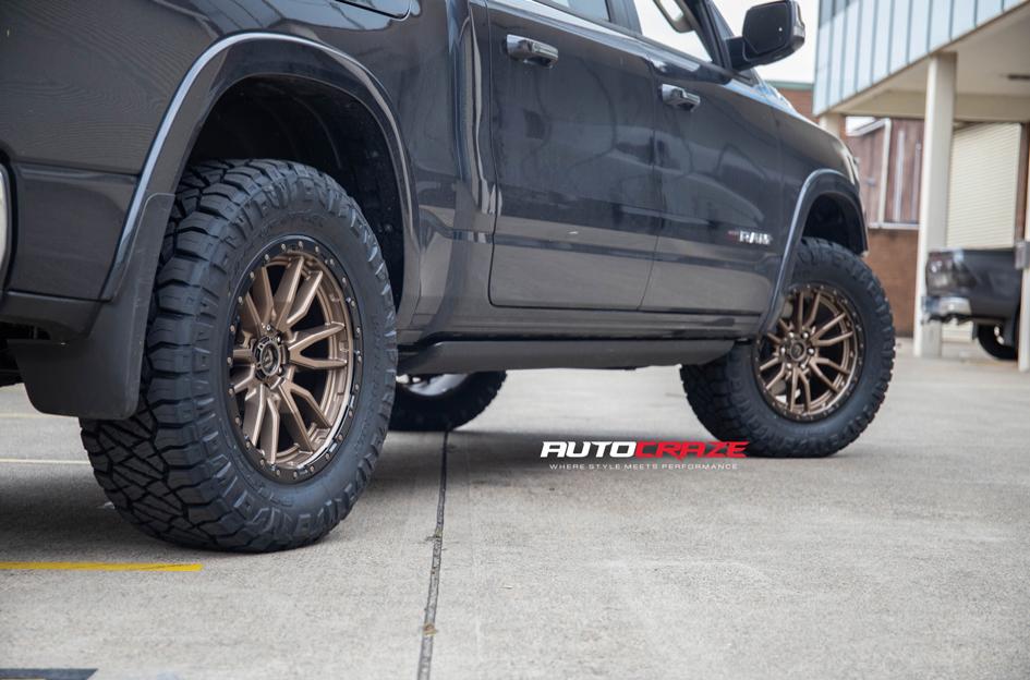 DODGE RAM REBEL MATTE BRONZE BLACK LIP