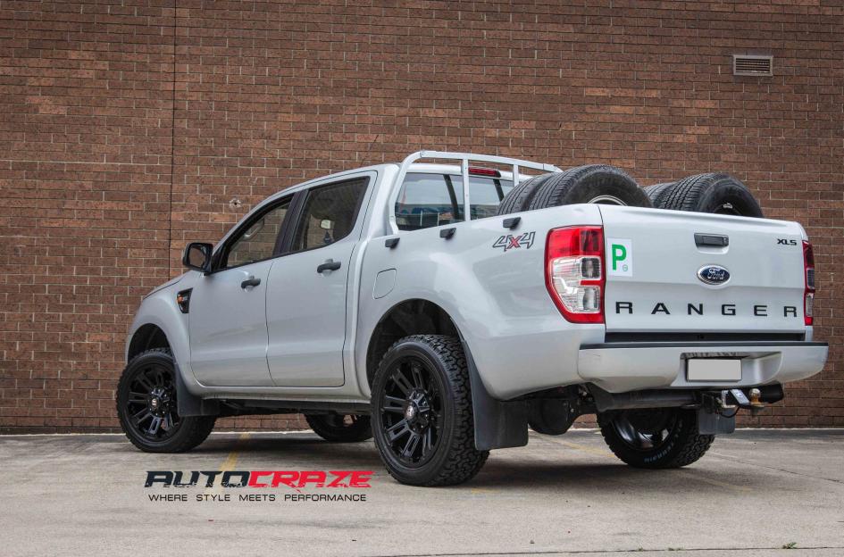 FORD RANGER RAVAGE FLAT BLACK