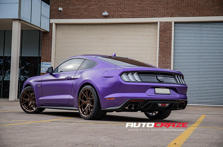 FORD MUSTANG SF10 BRONZE