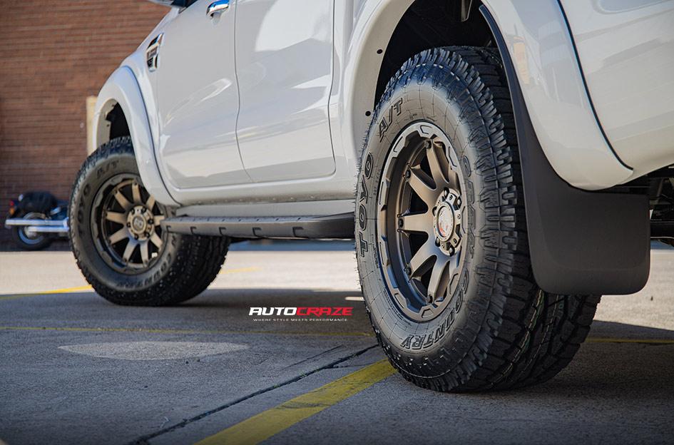 FORD RANGER OCEANO MATTE BRONZE BLACK LIP EDGE