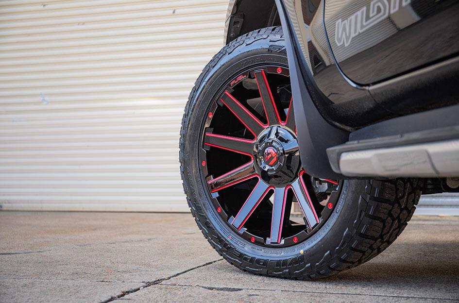 FORD RANGER CONTRA GLOSS BLACK CANDY RED