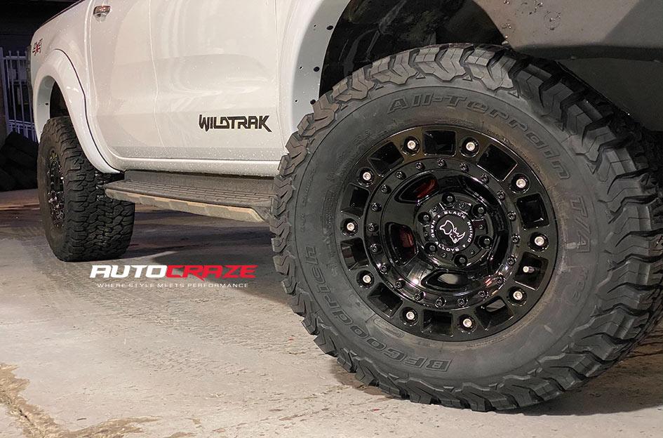 FORD RANGER CINCO GLOSS BLACK W STAINLESS BOLTS