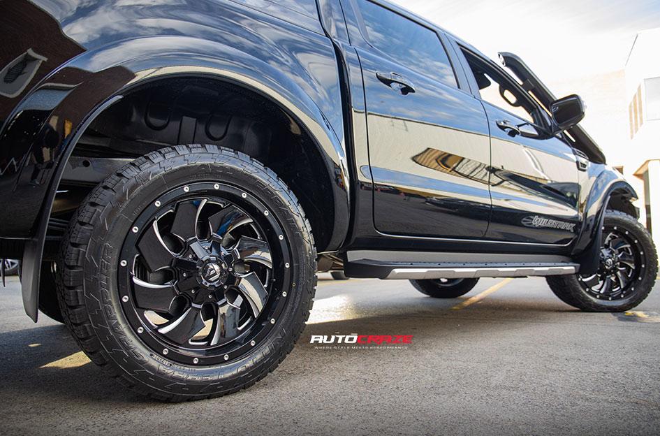 FORD RANGER CLEAVER GLOSS BLACK MILLED ACCENTS