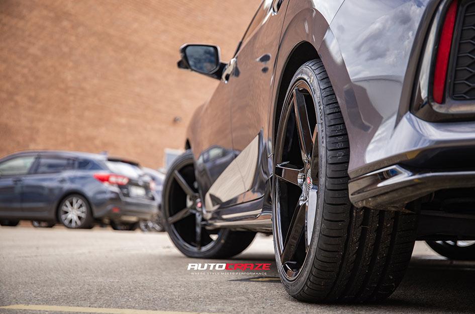 HONDA CIVIC 5 STUD IFG 8 FLAT BLACK