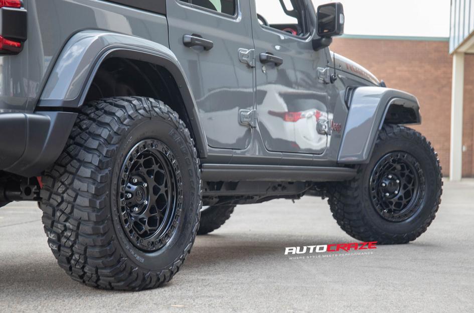 JEEP-WRANGLER-UNIT-MATTE-BLACK