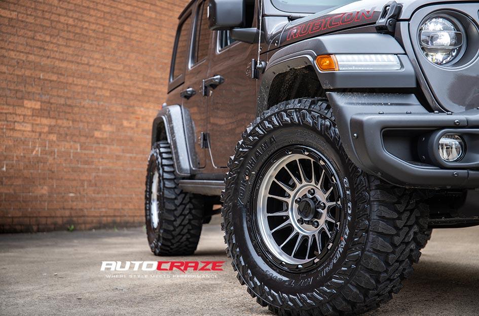 JEEP WRANGLER IMPACT KM542 SATIN BLACK MACHINED FACE