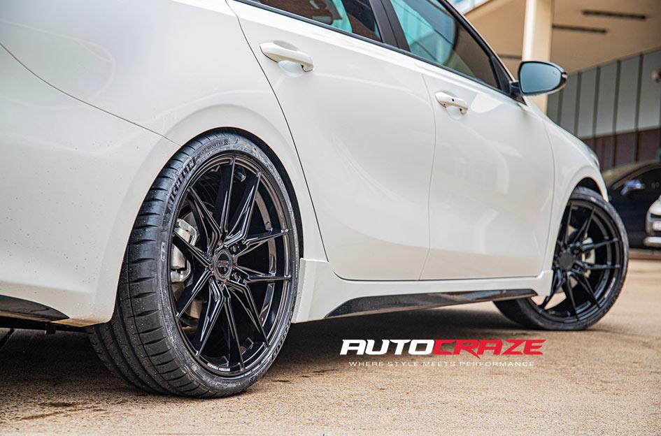 KIA-CERATO-TOXIN-GLOSS-BLACK