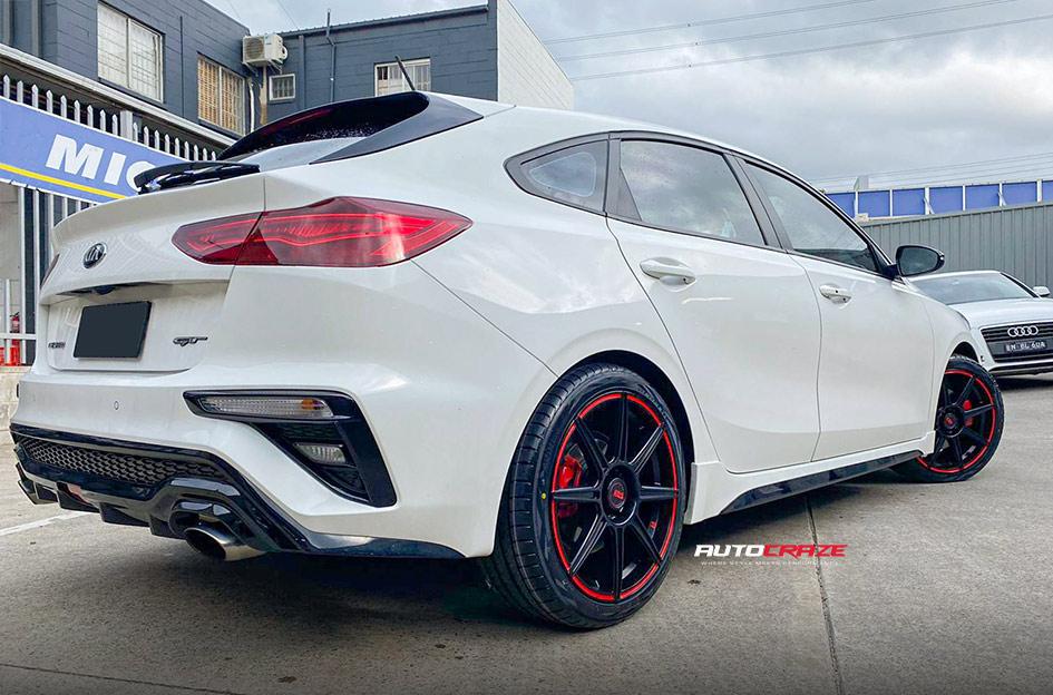 KIA-CERATO-MR142-SATIN-BLACK-W--RED-STRIPE