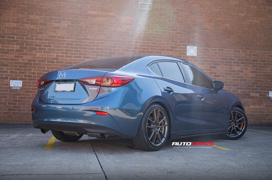 MAZDA-3-DFS-BRONZE