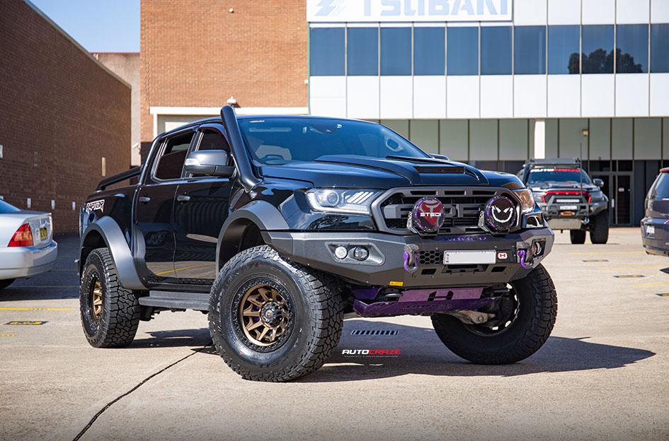FORD RANGER RAPTOR COVERT BRONZE BLACK LIP