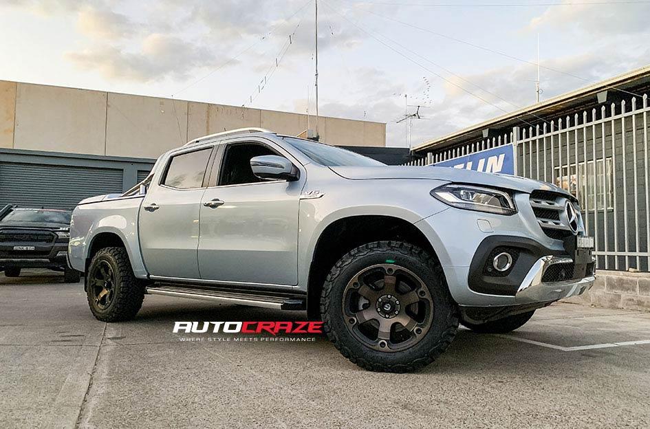 MERCEDES X CLASS BEAST BLACK MACHINED WITH DARK TINT