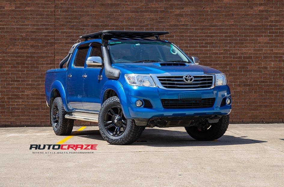 TOYOTA HILUX N70 4WD BROOKLYN MATTE BLACK