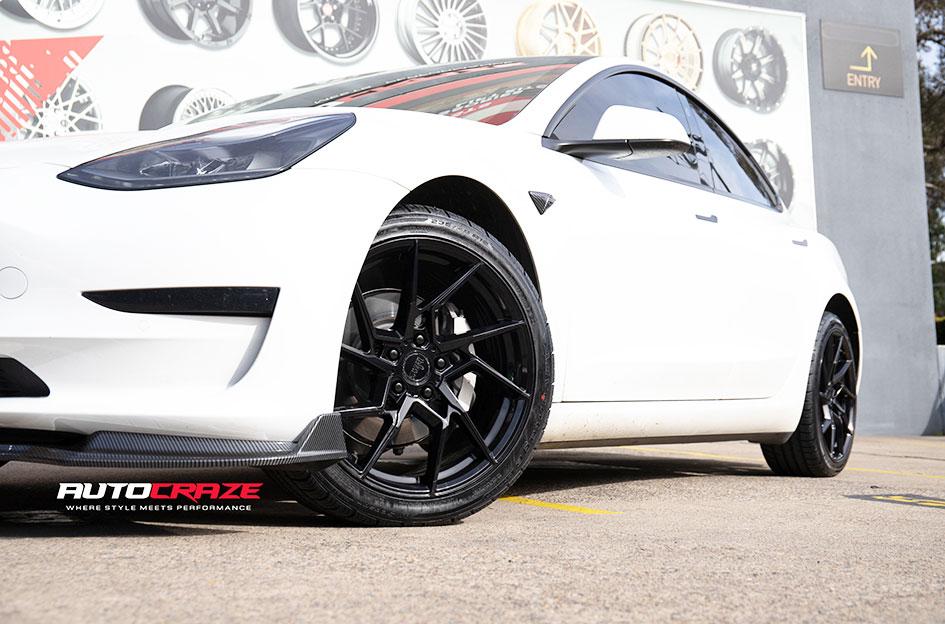 TESLA MODEL 3 VORTEX GLOSS BLACK