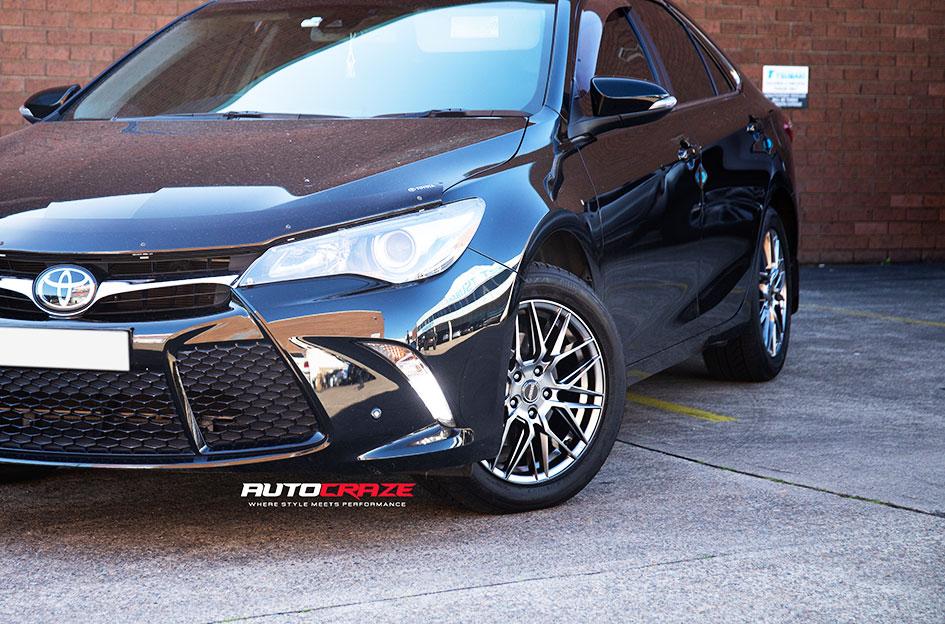 TOYOTA-CAMRY-HOCKENHEIM-HYPER-BLACK
