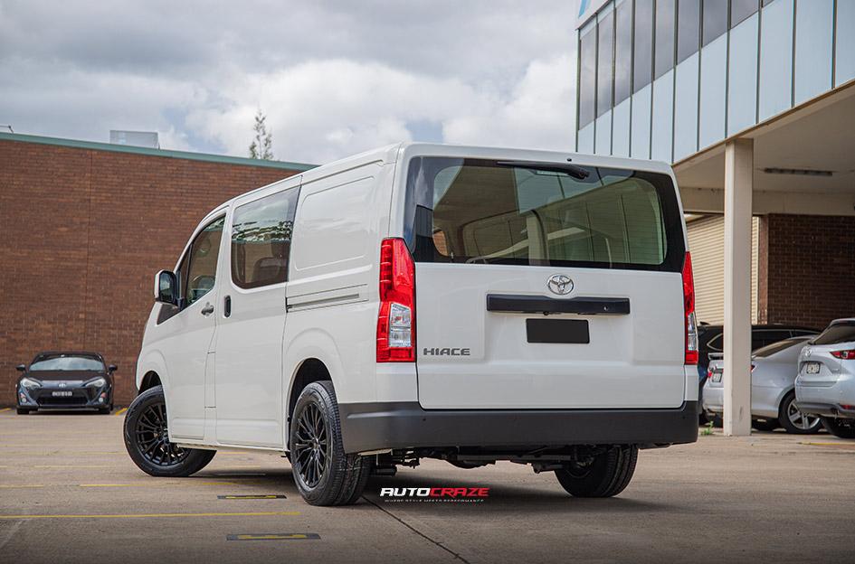 TOYOTA-HIACE-ULTIMATE-II-MATTE-BLACK