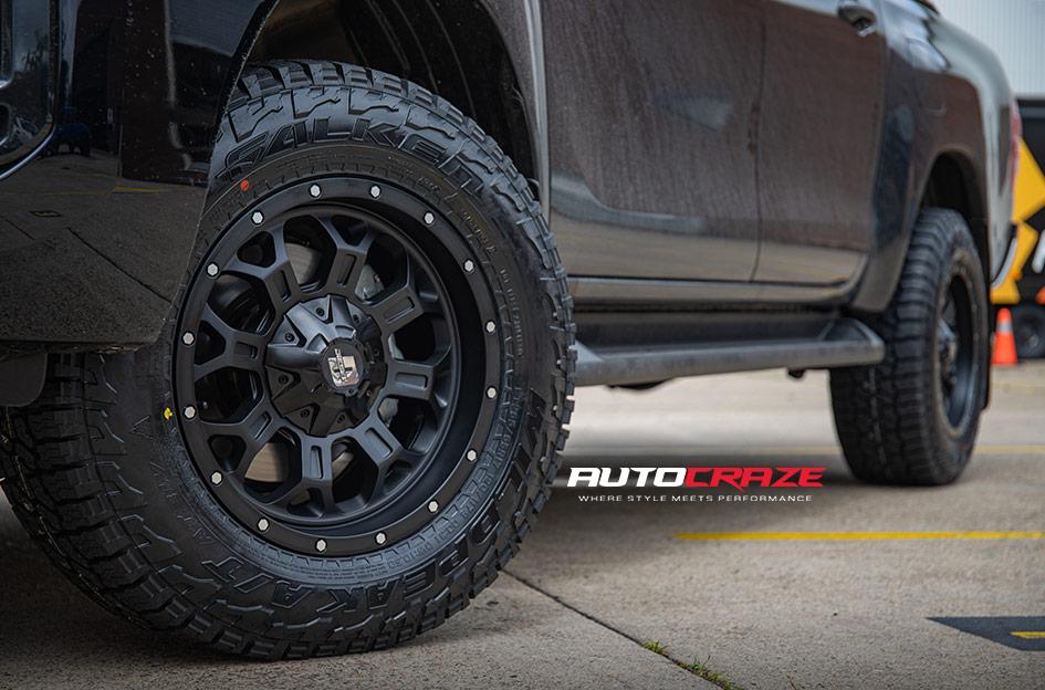 TOYOTA HILUX N80 4WD HURRICANE MATTE BLACK