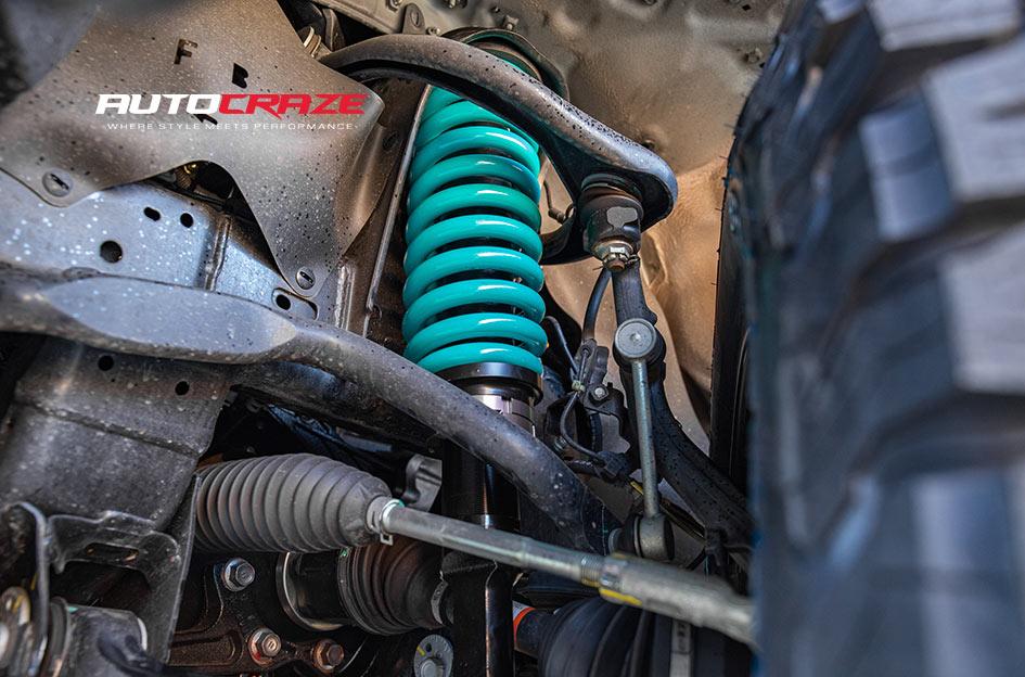 TOYOTA HILUX 4WD HOLESHOT XD SATIN BLACK