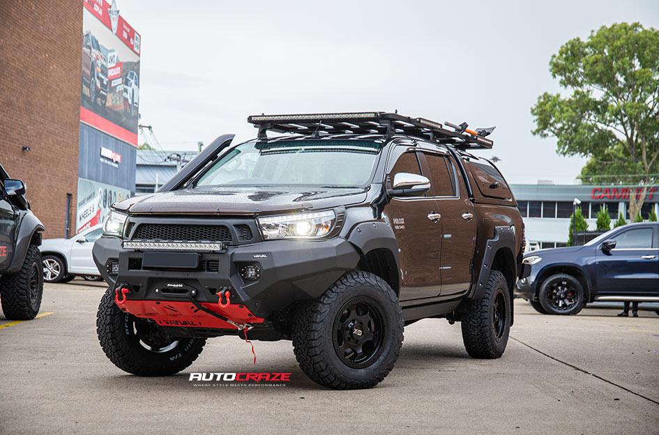 TOYOTA HILUX N80 4WD RG1 SATIN BLACK
