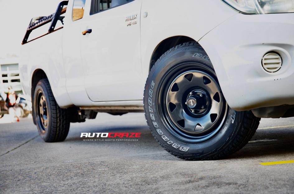 TOYOTA HILUX 2WD (2005 ONWARDS) TERRA SATIN BLACK