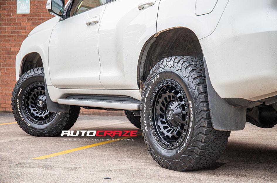 TOYOTA-PRADO-ZOMBIE-SATIN-BLACK
