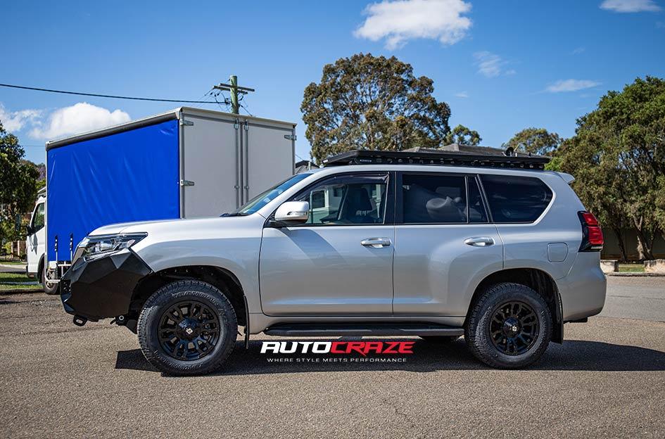 TOYOTA LANDCRUSIER FLORIDA MATT BLACK