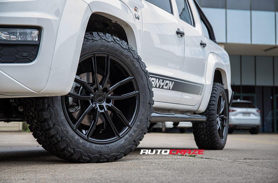 VOLKSWAGEN AMAROK SF11 SATIN BLACK