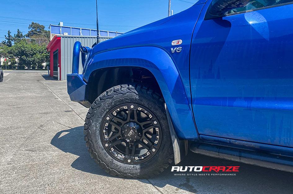 VOLKSWAGEN AMAROK T01 SATIN BLACK WITH CHROME INSERTS